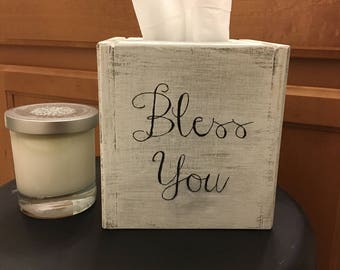 Tissue box cover - Tissue box holder - Farmhouse decor - Tissue box