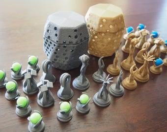 Ultimate "Alien Life" Chess Set with Glowing orbs and Asteroid Impact Pods | Dead Space Inspired (3D Printed)