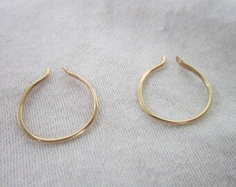 Vintage 14 K Solid Yellow Gold Hoop Pierced Earrings