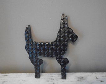 Antique black cast iron boot scraper in shape of a Scotty dog / vintage metal boot scraper / Scotty novelty item / /garden decoration