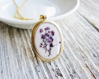 Purple Pressed Flower Necklace, Flower Necklace, Baby's Breath Necklace, Botanical Jewelry, Resin Jewelry, Flower Pendant
