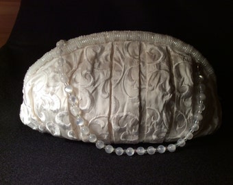 CUSTOM beaded handled purse w/zippered closure