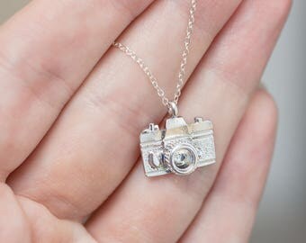 Camera Necklace - Photographer Gift - Gifts For Photographer - Camera Pendant - Gift For Her - Wedding Photographer Gift - Silver Pendant