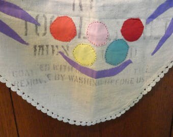 FEED SACK Dresser Runner Applique Crochet Primitive Country Decor