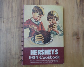 Vintage Hershey's 1934 Cookbook Chocolate Recipes Candies Hardcover Recipe Book