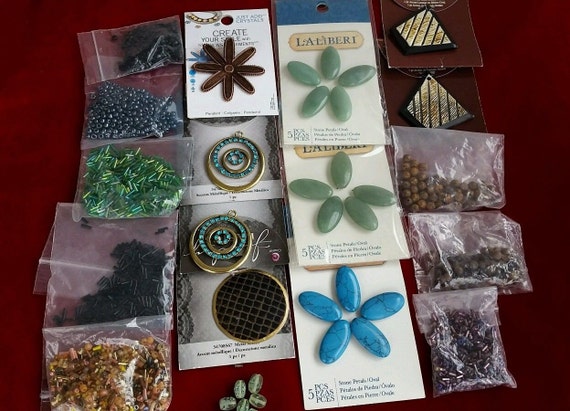 50 % -" MAYSALE" code,Beads, Bobbles, Earring Findings ,Pendants, Bundle 17 pieces