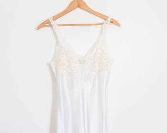 VICTORIA'S SECRET ivory sweetheart illusion lace and silk night gown - women's size small dress