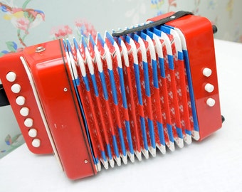 toy accordion