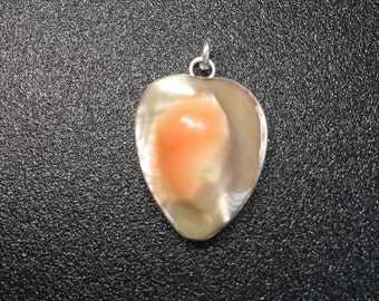 Blister Pearl Heart Pendant