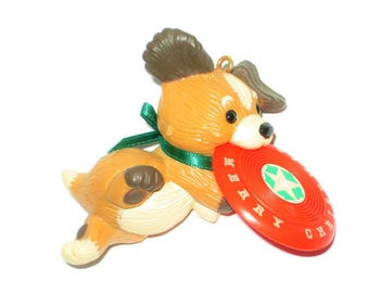 Vintage Hallmark Christmas Ornament Puppy Dog Frisbee Playing Catch Figure Figurine Decoration 1983 Merry Christmas
