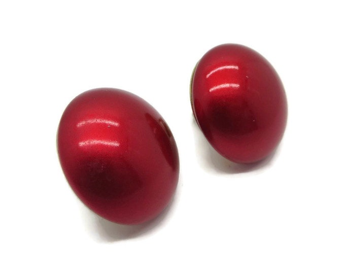 Red Button Shiny Vintage Clip-on Earrings