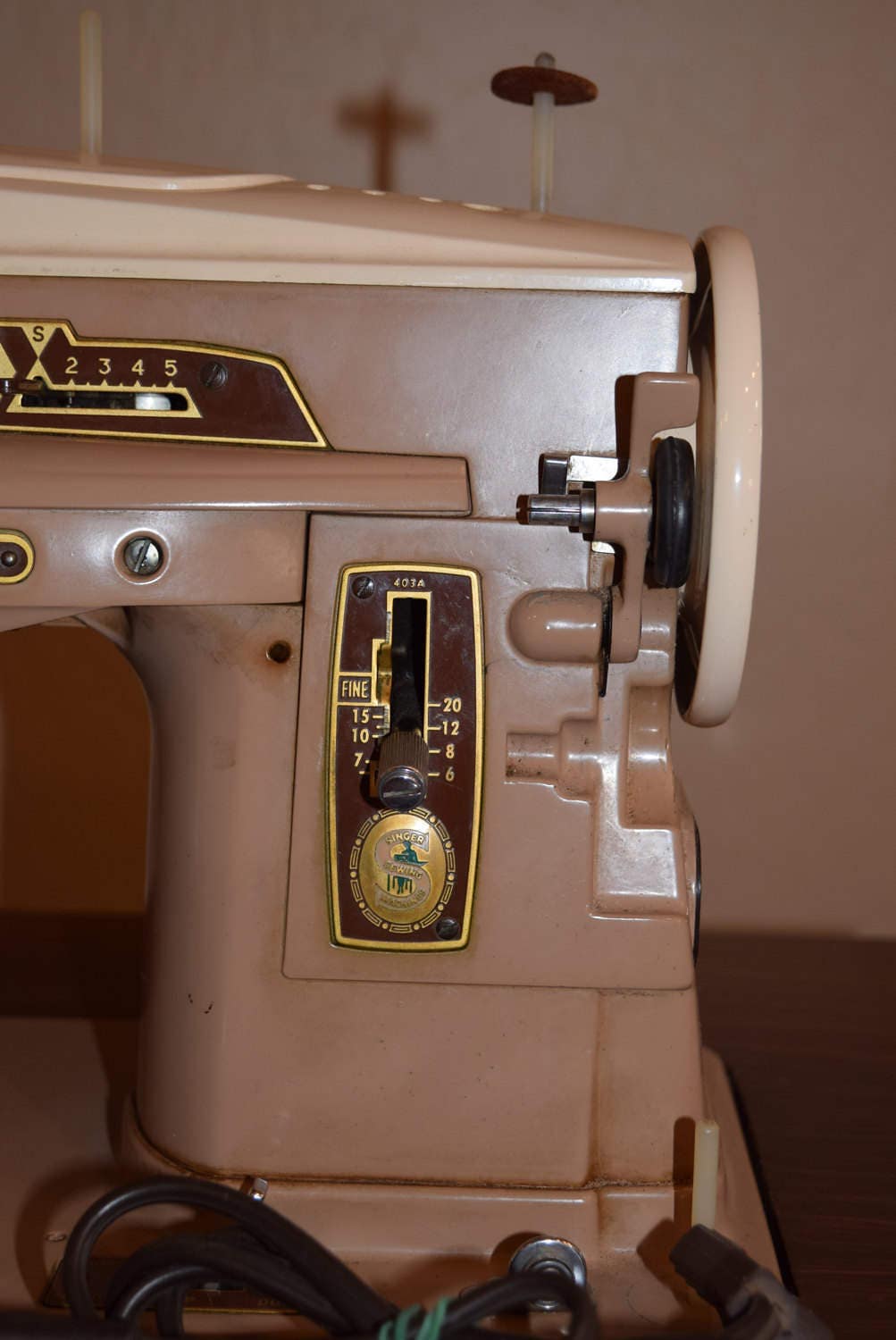 Vintage Singer Model 403A Special Slant-O-Matic Sewing Machine - EX