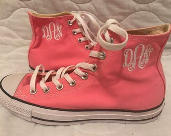 Pink hightop Converse Shoe, Converse Chucks, Size 7 only