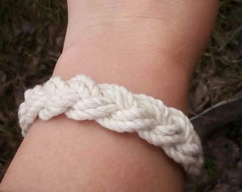 White Cord Bracelet, Beach Summer Bracelet, Women White Bracelet, Turks Head Knot, Summer White Bracelet, Sailor Bracelet, Surfer Bracelet