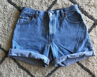 High Waisted Levi Shorts