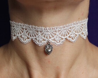 Lace choker / Victorian choker necklace / White lace choker