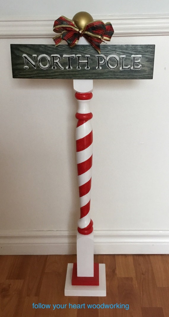 NORTH POLE post with sign