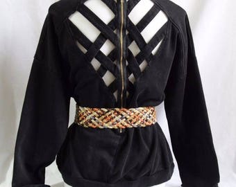 Women's Vintage Baggy 90s Sweatshirt with Cutout Back and Woven Leather Belt