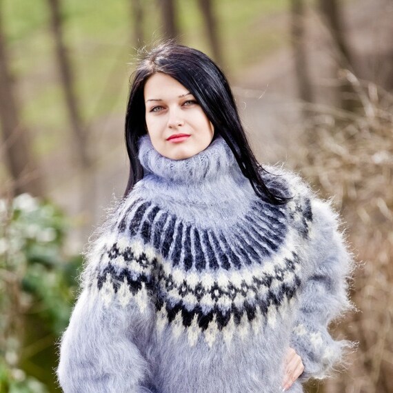 FREE SHIPPING Tiffy Mohair Hand Knitted T neck Icelandic