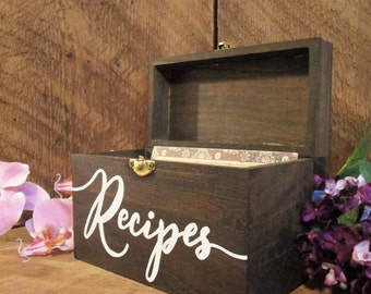Recipe box, recipe holder, custom recipe box, mother's day gift, gift for mom, grandparent gift, custom recipe box, rustic kitchen decor