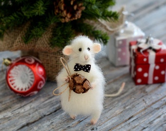 christmas mouse stuffed animal