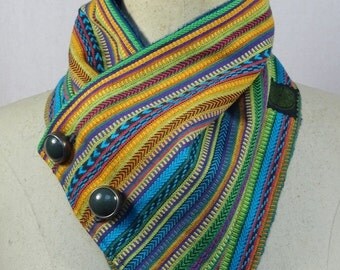 neck scarf with multicolored stripes
