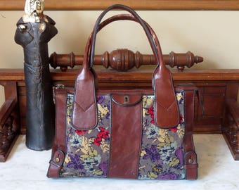 fossil carpet bag