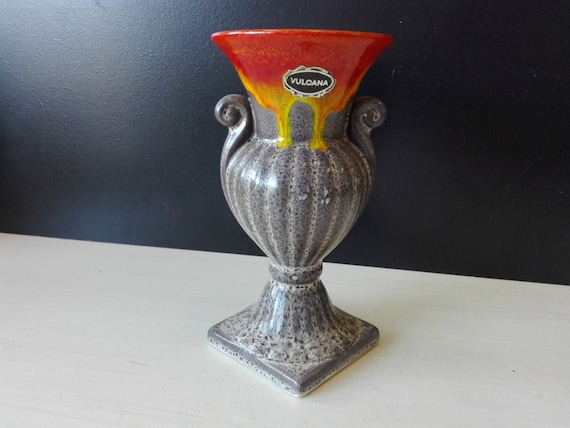 Vintage Dutch vulcana vase
