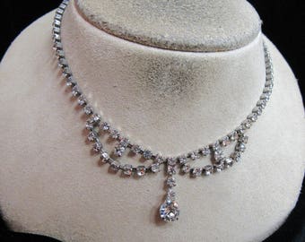 Vintage Silvertone Clear Rhinestone Necklace
