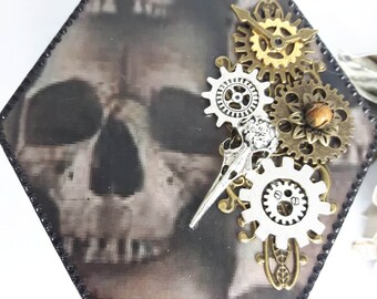 Steampunk box,skull box, bird skull, jewellery box,horror gift, steampunk gift, birthday gift, decoupage box,Goth wedding gift,goth gift,