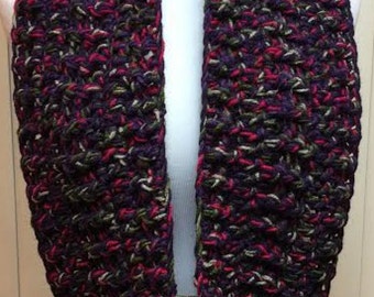 Purple Scarf, Crochet Scarf, Chunky Scarf, Infinity Scarf, Dark Purple Scarf, Crocheted Scarf, Circle Scarf, Gifts for Her, Winter Scarf