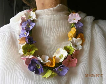 SPRING (sold) multicolored flowers in polymer clay.