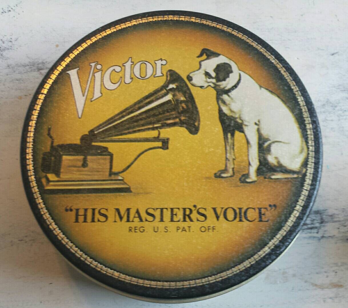 Vintage RCA Victor His Master's Voice Nipper