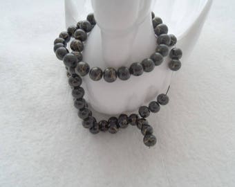 6 mm Round Glass Beads - Gloss Black with Gold Benchwork (1051)