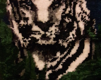 Large White Tiger Latch Hook Rug