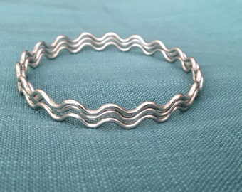 Wavy Bangles-Sterling Silver; Single sterling silver bangle, wavy silver bracelet, gift for her, wavy bracelet, unique wave bracelet