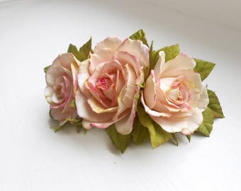 Wedding Hair comb Flower Bridal Hair comb Bridesmaid Wedding headpiece Rose hair combs Wedding hair piece Flower headpiece Flower boho hair