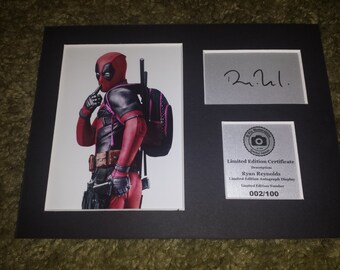 Ryan Reynolds - Deadpool - Signed Autograph Display - Fully Mounted and Ready To Be Framed V5