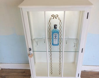 Drinks cabinet or dispaly cabinet with light
