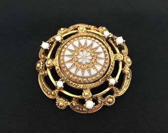 Vintage Brooch Gold Scalloped Milk Glass Flower Star Burst