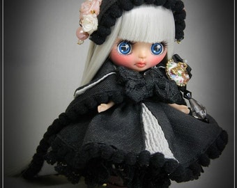 Custom Blythe Dolls For Sale by Free shipping - Custom blythe petite size - running deer by smileseason.macy /カスタムブライス/doll faceup/doll Makeup/doll dress/doll dolloutfits