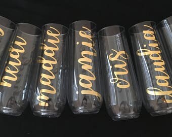 Personalized Champagne Flute, Champagne Glass, Personalized Champagne Glass, Custom Champagne Glass, Bridesmaid gift, Bachelorette, gift