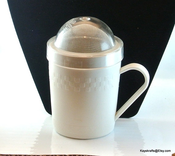 Pampered Chef Flour Sugar Shaker Vintage Powdered Sugar