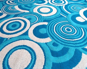 unused 70s vintage fabric from Italy by the yard (2,50m/2.7yd wide!!) great for curtain or bedspread