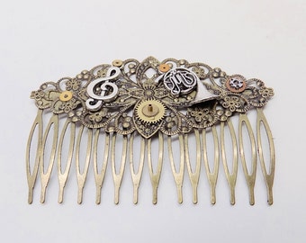 Steampunk jewelry. Steampunk brass hair comb.