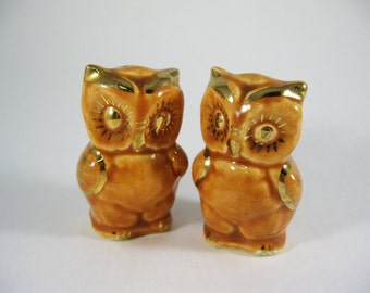 Vintage Owl Salt & Pepper Shakers