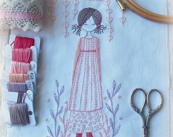 In the garden hand embroidery pattern pdf