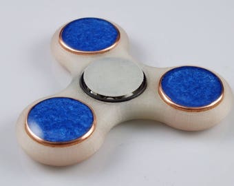 Finger Spinner Orgone Energy Generator with Arkansas Crystals, Tourmaline, Elite Shungite, Selenite, Rhodizite, Phenacite, Petalite (d11)