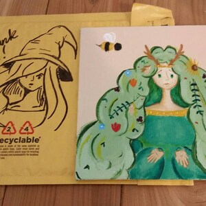 Buyer photo TinyAzureOwl, who reviewed this item with the Etsy app for Android.