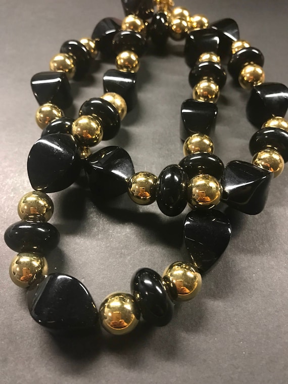 Napier Vintage Necklace Black Lucite and Gold necklace